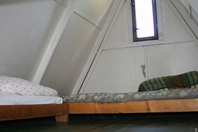 img00020.jpg